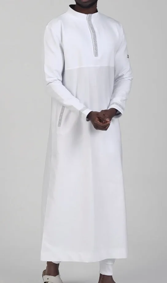 Islamic Men's Long Thobe Kamees Eminence QL in White and Silver