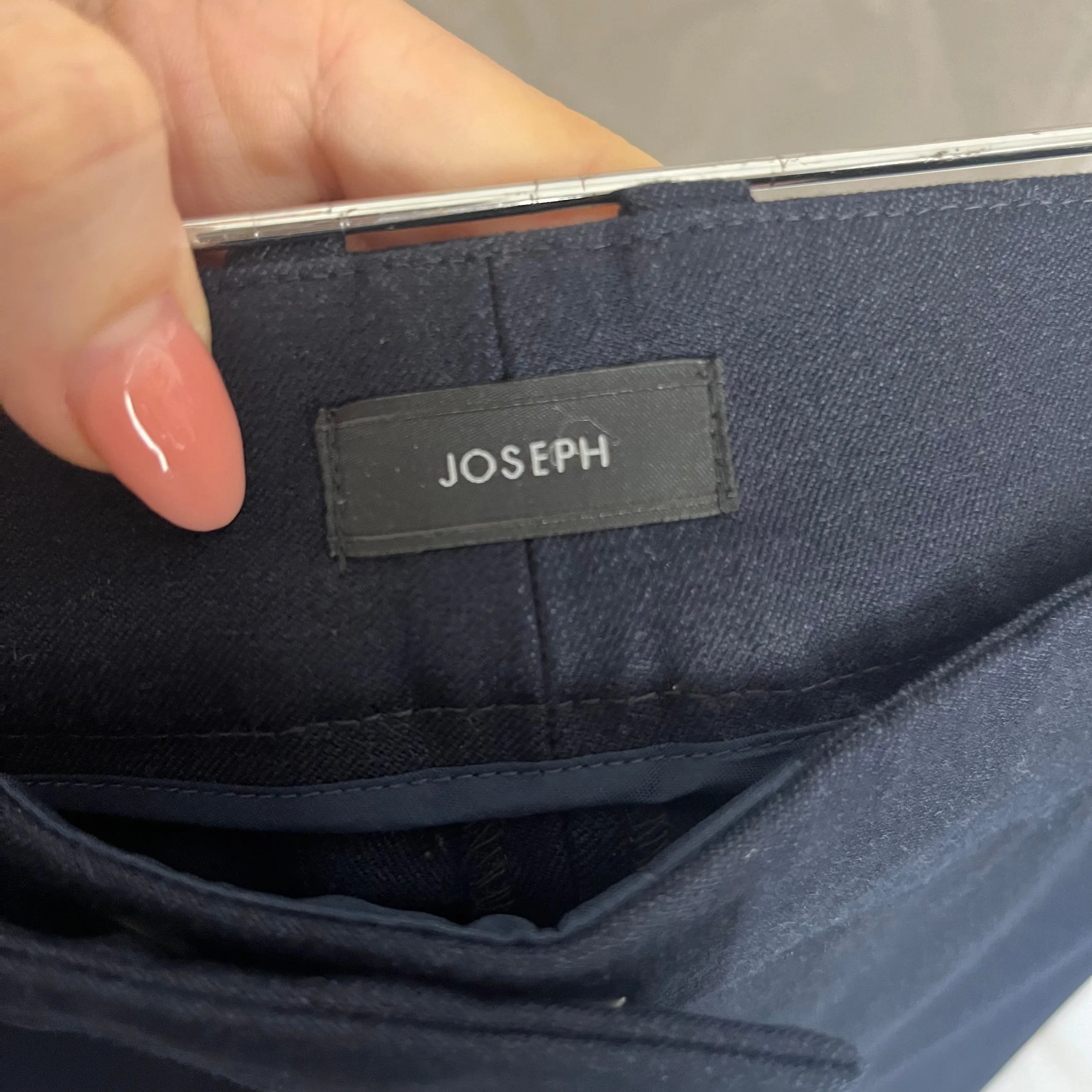 Joseph Brand New 225 Navy Gabardine Coleman Pants L